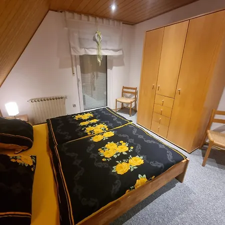 Looser Patt In Апартаменты *