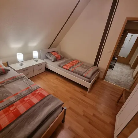 Looser Patt In Текленбург